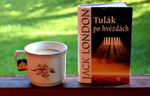 Tulák po hvězdách (recenze)